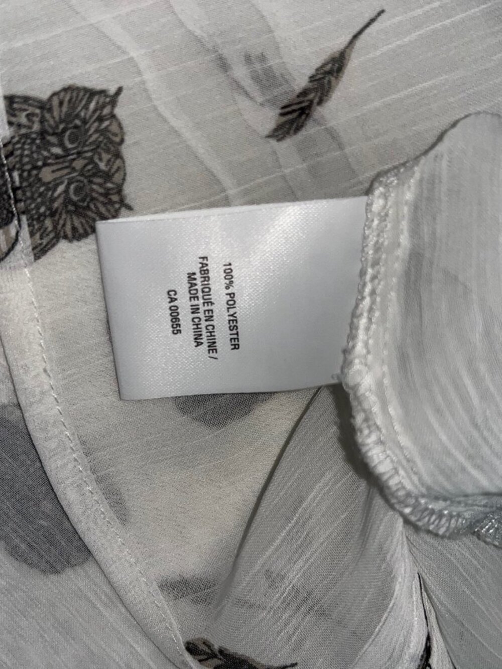 Reitmans White Owl Feather Print Ruffle Pintuck Blouse L - Picture 5 of 5